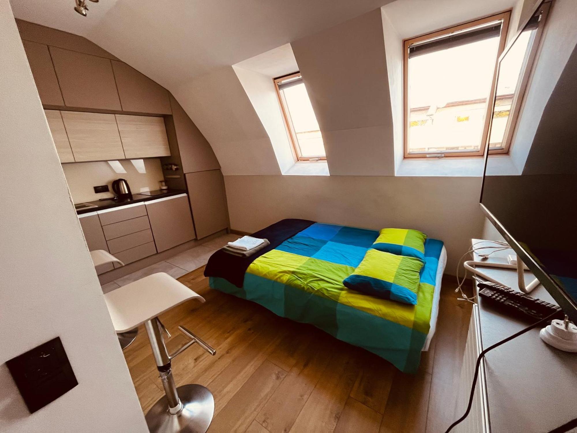 By The Roof Apartments Краков Экстерьер фото